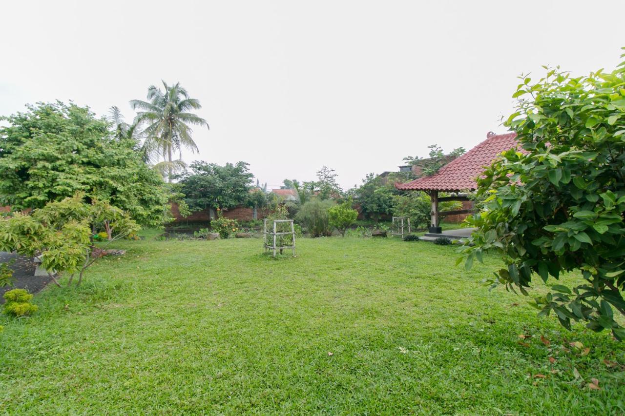 Reddoorz Syariah Near Tugu Lampu Gentur Cianjur Hotell Eksteriør bilde